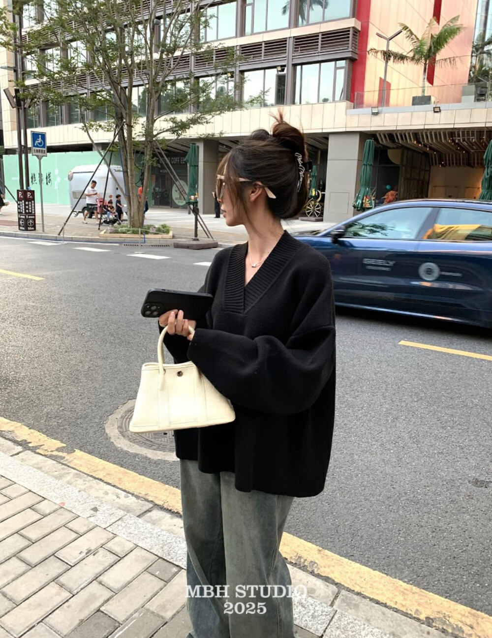 Togo Top Grain Leather Spring Summer Custom Fashion Garden Bag Crossbody Handbag with Shoulder Strap - Image 2