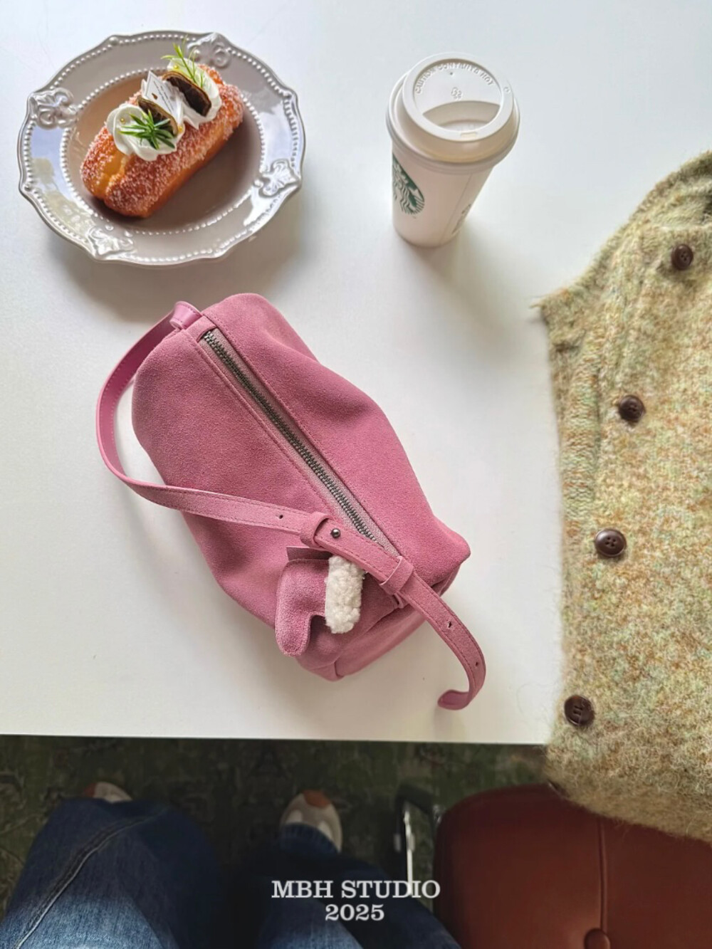 MBH Women's Minimalist Boston Crossbody Bag in Pink - Image 2