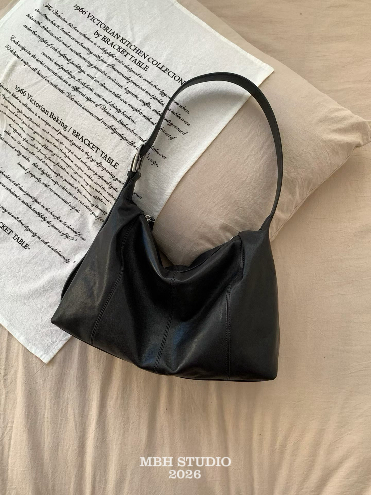 MBH Vegetable-Tanned Lambskin Hobo Bag Large Minimalist Shoulder Bag for Commute - Image 3